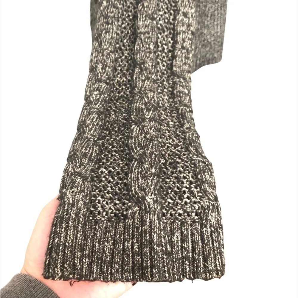 URBAN OUTFITTERS Sweater Women's Size Medium Gray Cable-Knit Turtleneck/V-Neck